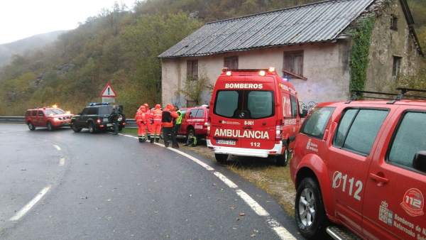 Equipo de rescate de la Policía Foral en Valcarlos Equipo de rescate de la Policía Foral en Valcarlos