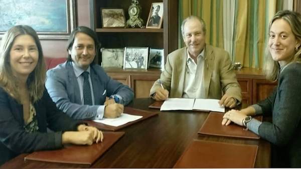 Firma de acuerdo entre Montesierra y Universo Santi Firma de acuerdo entre Montesierra y Universo Santi
