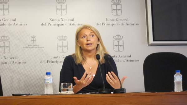 Cristina Coto. Cristina Coto.