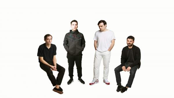 La banda Delorean actúa esta semana en A Coruña y Pontevedra La banda Delorean actúa esta semana en A Coruña y Pontevedra