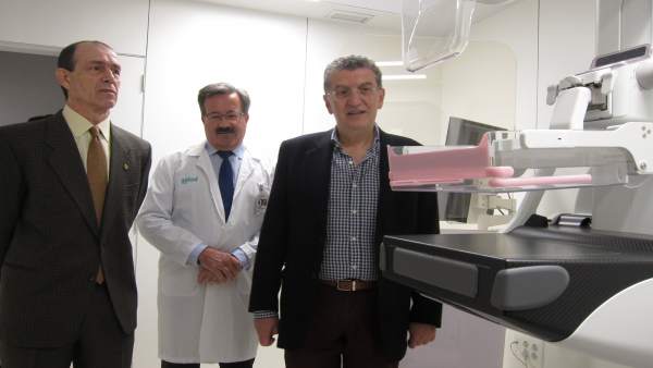Celaya ha visitado este lunes el Centro de Especialidades de San José Celaya ha visitado este lunes el Centro de Especialidades de San José