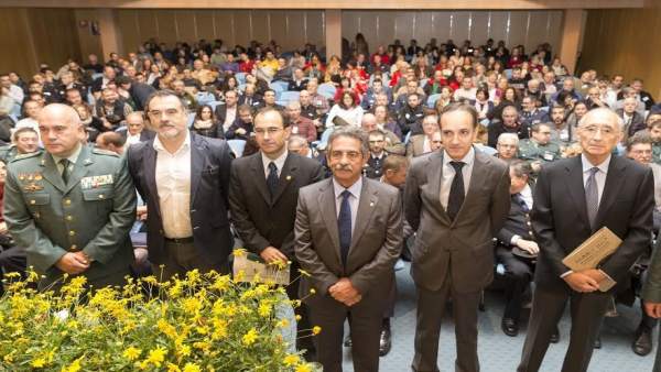 Inauguración XII Jornadas de la Naturaleza y el Medio Ambiente Inauguración XII Jornadas de la Naturaleza y el Medio Ambiente