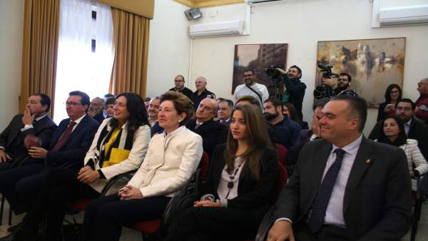 Asistencia de populares al pleno de investidura de Cayuela Asistencia de populares al pleno de investidura de Cayuela
