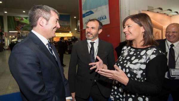 La presidenta del Govern, Francina Armengol; y el presidente de Canarias La presidenta del Govern, Francina Armengol; y el presidente de Canarias