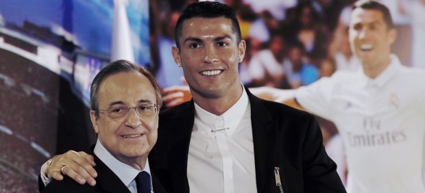Ronaldo, de blanco hasta 2021