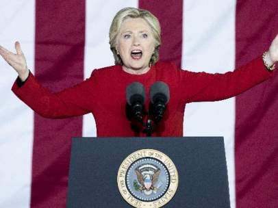 Hillary Clinton cierra campaña