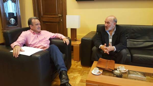 Sánchez Quero y Aranda, reunidos hoy en el despacho del presidente de la DPZ Sánchez Quero y Aranda, reunidos hoy en el despacho del presidente de la DPZ