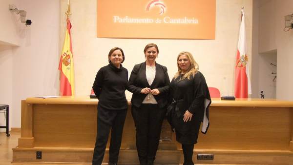 Anuncio Premio Mujer Empresaria del Año 2016 Anuncio Premio Mujer Empresaria del Año 2016