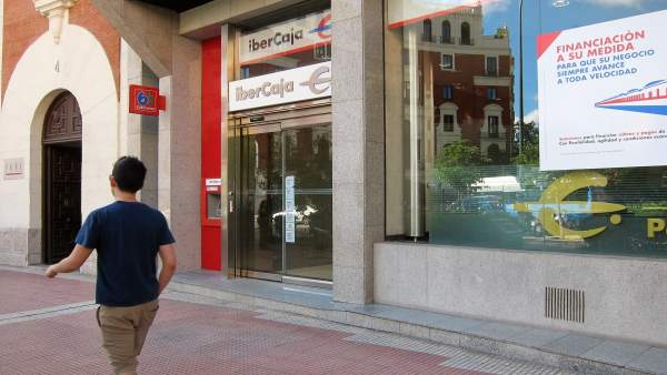 Sucursal de Ibercaja Sucursal de Ibercaja