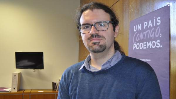 El diputado de Podemos en las Cortes de Aragón, Héctor Vicente El diputado de Podemos en las Cortes de Aragón, Héctor Vicente