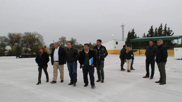 Visita a la planta de tratamiento de escombros Visita a la planta de tratamiento de escombros