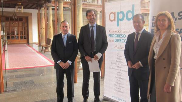 IV Foro de Competitividad Empresarial IV Foro de Competitividad Empresarial