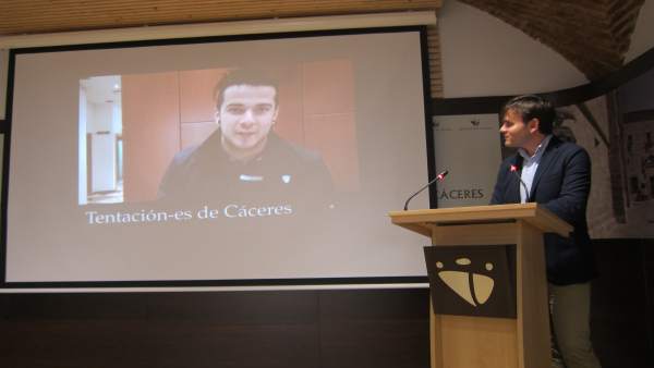 Presentación de Tentación-es en Cáceres Presentación de Tentación-es en Cáceres