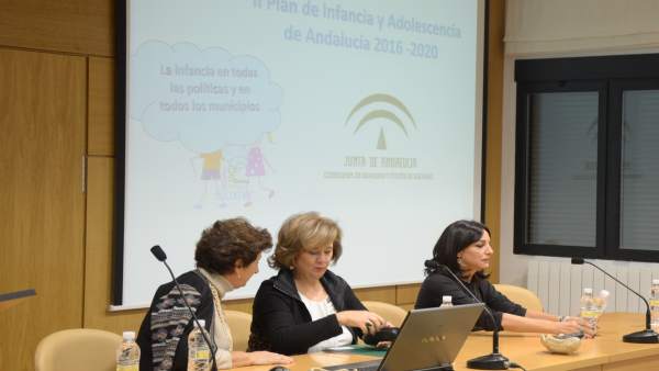 Presentación del II Plan de Infancia y Adolescencia. Presentación del II Plan de Infancia y Adolescencia.