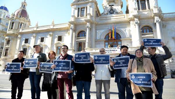 Entidades piden a Ribó una calle a Guillem Agulló Entidades piden a Ribó una calle a Guillem Agulló