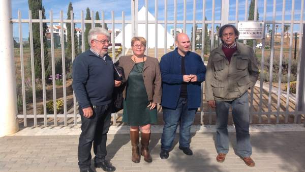 María del Carmen Moreno y Sergio Brenes en rueda de prensa María del Carmen Moreno y Sergio Brenes en rueda de prensa