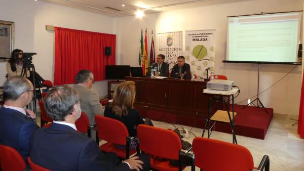 Antonio López y Francisco Paniagua en la celebración de las jornadas. Antonio López y Francisco Paniagua en la celebración de las jornadas.