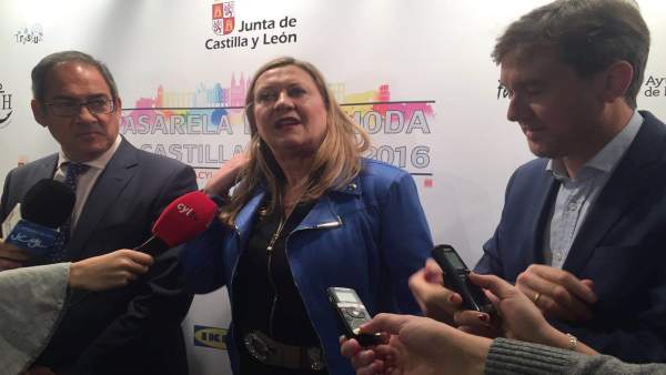 Pilar del Olmo, en la Pasarela de la Moda de CyL. Pilar del Olmo, en la Pasarela de la Moda de CyL.