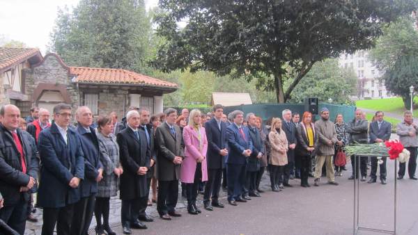 Homenaje del Día de la Memoria Homenaje del Día de la Memoria