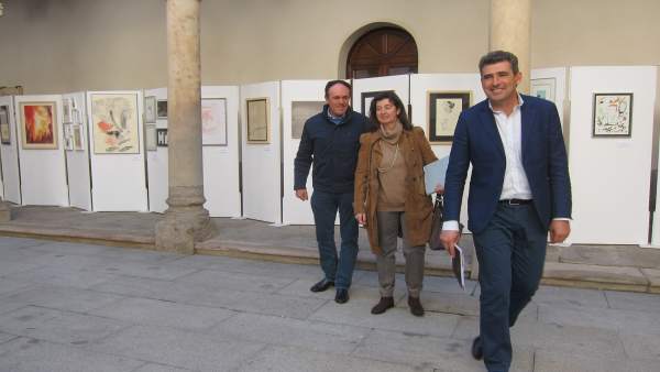 Julián Barrera, Dulce Pérez Y José Luis Vicente Sánchez. Julián Barrera, Dulce Pérez Y José Luis Vicente Sánchez.