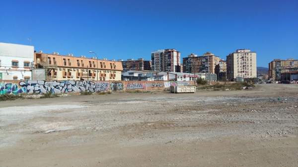 Terrenos de repsol málaga asentamiento limpieza desalojo okupas Terrenos de repsol málaga asentamiento limpieza desalojo okupas