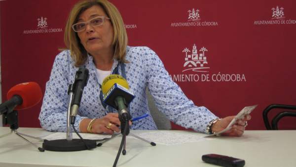 Amelia Caracuel Amelia Caracuel
