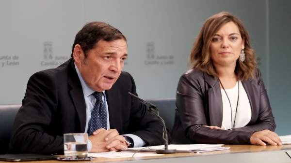 Sáez Aguado junto a la portavoz de la Junta tras el Consejo Sáez Aguado junto a la portavoz de la Junta tras el Consejo