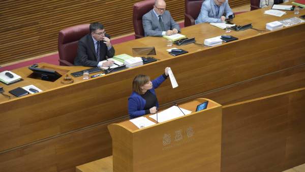 El PP planteja una proposició de llei per a millorar el finançament de consistoris i l'esquerra creu que arriba tard El PP planteja una proposició de llei per a millorar el finançament de consistoris i l'esquerra creu que arriba tard