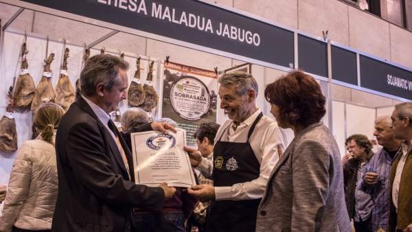 Entrega del certificado Guiness Entrega del certificado Guiness