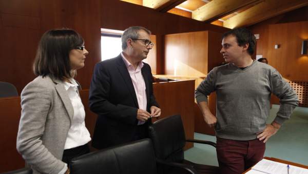El director general de Administración Electrónica ha comparecido en las Cortes. El director general de Administración Electrónica ha comparecido en las Cortes.