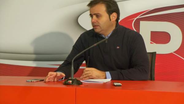 El viceportavoz socialista en las Cortes de Castilla y León, Tino Rodríguez El viceportavoz socialista en las Cortes de Castilla y León, Tino Rodríguez