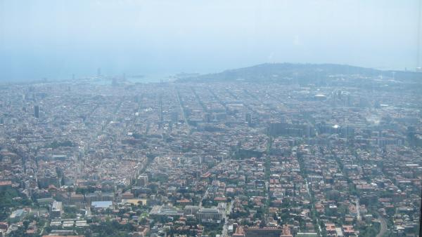Vista De Barcelona Desde Collserola. Contaminación. Vista De Barcelona Desde Collserola. Contaminación.