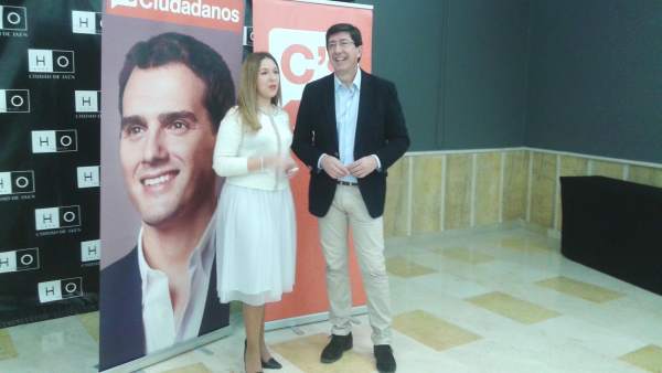 Juan Marín y Raquel Morales Juan Marín y Raquel Morales