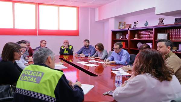 Mislata comença este dilluns a repartir els tiquets per a les proves d'ADN caní Mislata comença este dilluns a repartir els tiquets per a les proves d'ADN caní