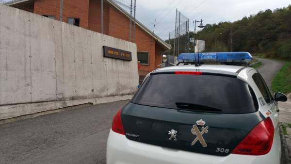 Cuartel de la Guardia Civil en Alsasua. Cuartel de la Guardia Civil en Alsasua.