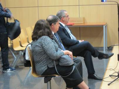 Olivas y Cotino, en la primera sesión del juicio