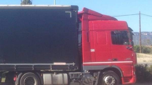 Detienen a un camionero en Tarragona Detienen a un camionero en Tarragona