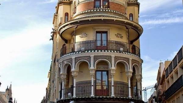 Edificio Filella de Sevilla Edificio Filella de Sevilla