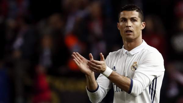 Cristiano Ronaldo Cristiano Ronaldo