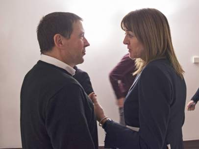 Mendia y Otegi