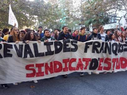 Manifestación de estudiantes contra la Lomce y las reválidas en Valencia