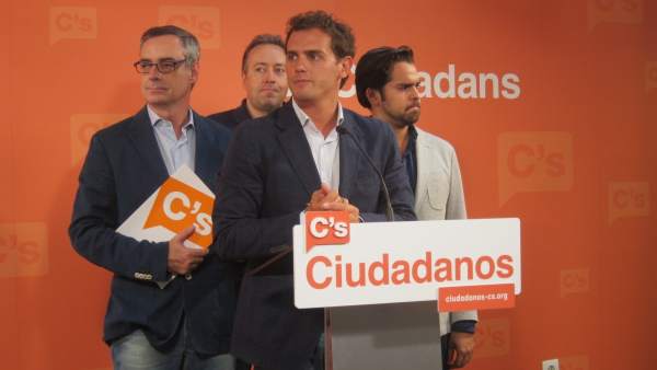 Albert Rivera, José Manuel Villegas, Juan Carlos Girauta, Fernando de Páramo (C's) Albert Rivera, José Manuel Villegas, Juan Carlos Girauta, Fernando de Páramo (C's)