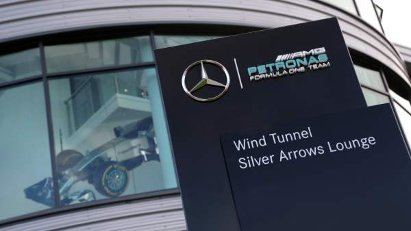 Mercedes Mercedes