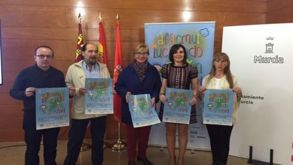Presentación Gala solidaria para luchar contra el cáncer infantil Presentación Gala solidaria para luchar contra el cáncer infantil