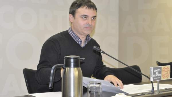 El diputado de Podemos en las Cortes de Aragón, Román Sierra. El diputado de Podemos en las Cortes de Aragón, Román Sierra.