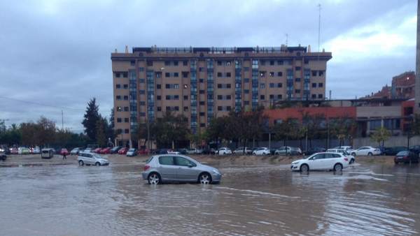 Episodio de fuertes lluvias en Valencia Episodio de fuertes lluvias en Valencia
