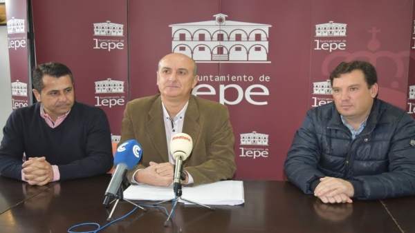 El alcalde de Lepe, Juan Manuel González. El alcalde de Lepe, Juan Manuel González.
