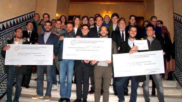 Finalistas en el concurso andaluz de emprendimiento 'Ilumina tus ideas' Finalistas en el concurso andaluz de emprendimiento 'Ilumina tus ideas'