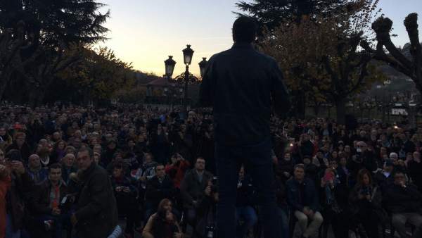 Pedro Sánchez en El Entrego, Asturias Pedro Sánchez en El Entrego, Asturias