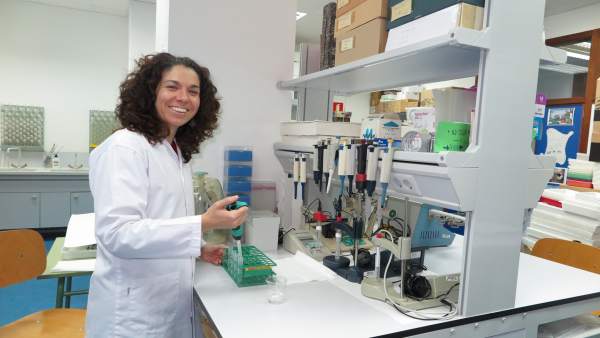 La doctora por la UPCT María Nazaret González Alcaraz La doctora por la UPCT María Nazaret González Alcaraz